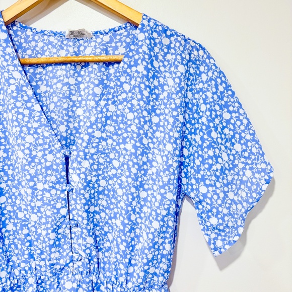 SIENNA SKY Blue flow floral top - Picture 3 of 6